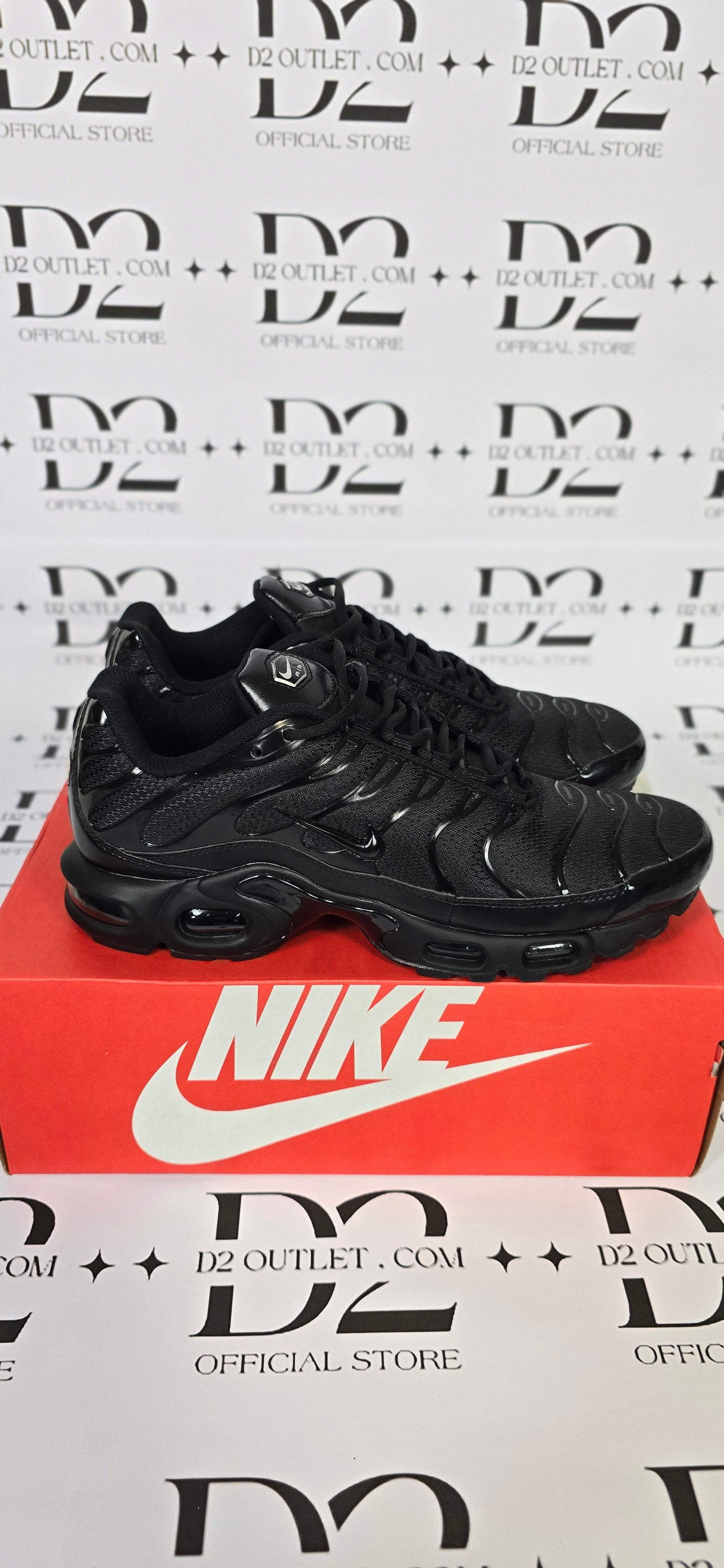 NIKE TN TOTAL BLACK