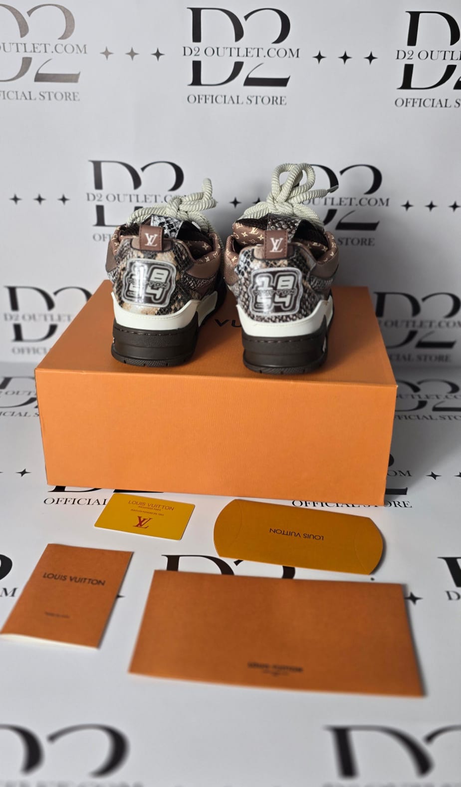 LV skate Brown black