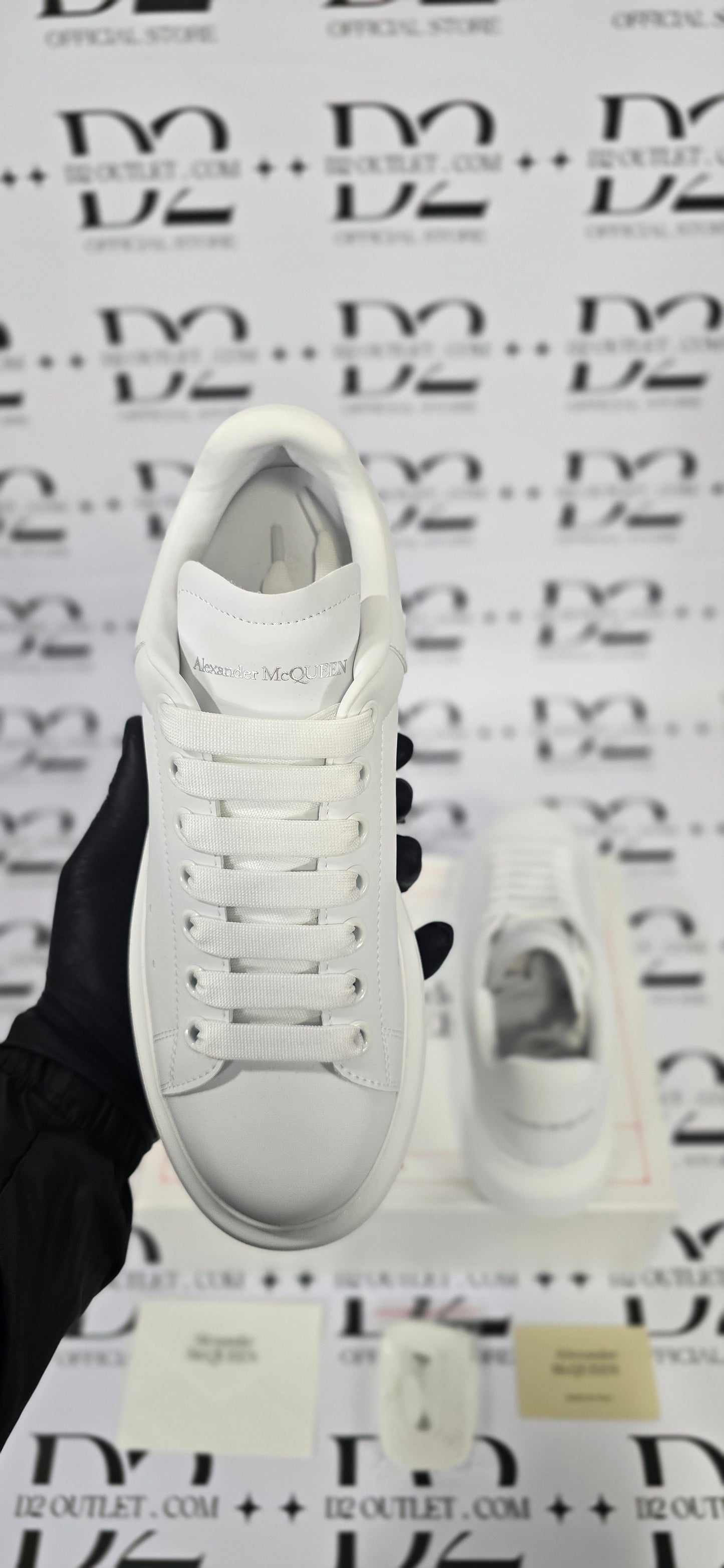 ALEXANDER MCQUEEN TOTAL WHITE