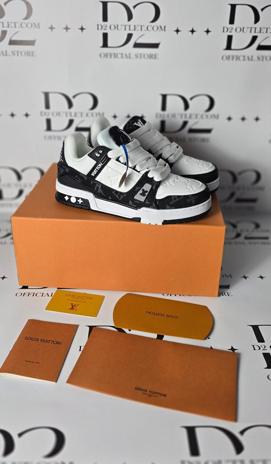 LV trainer Black white