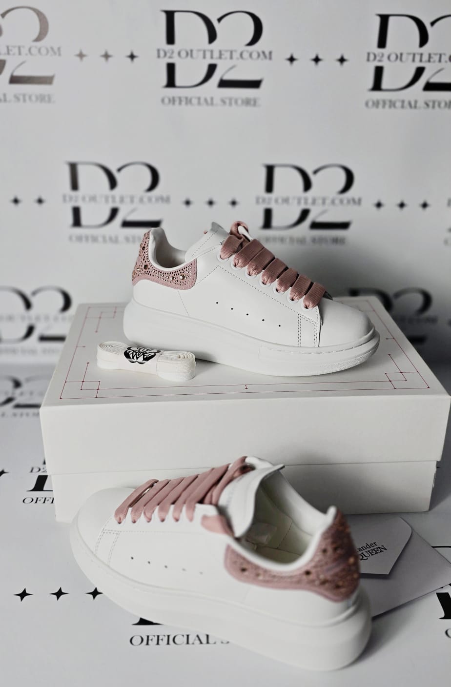 #9 Alexander McQueen Rosa Brillantini