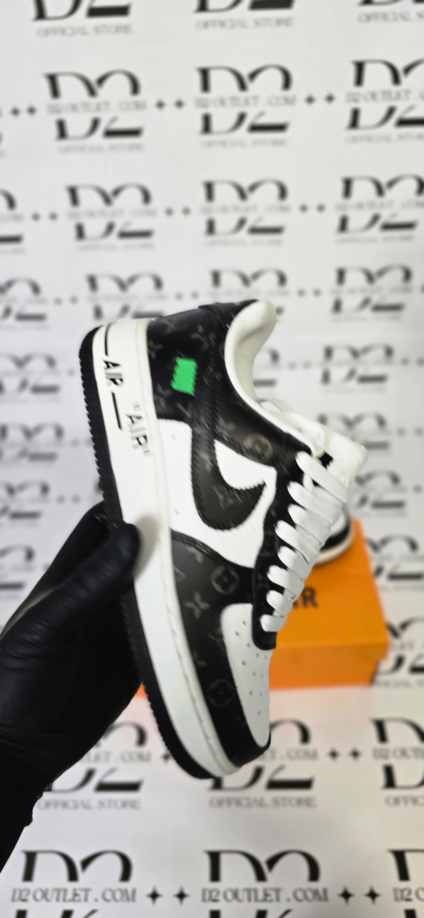 Nike AIR FORCE LOUIS VUITTON BLACK WHITE