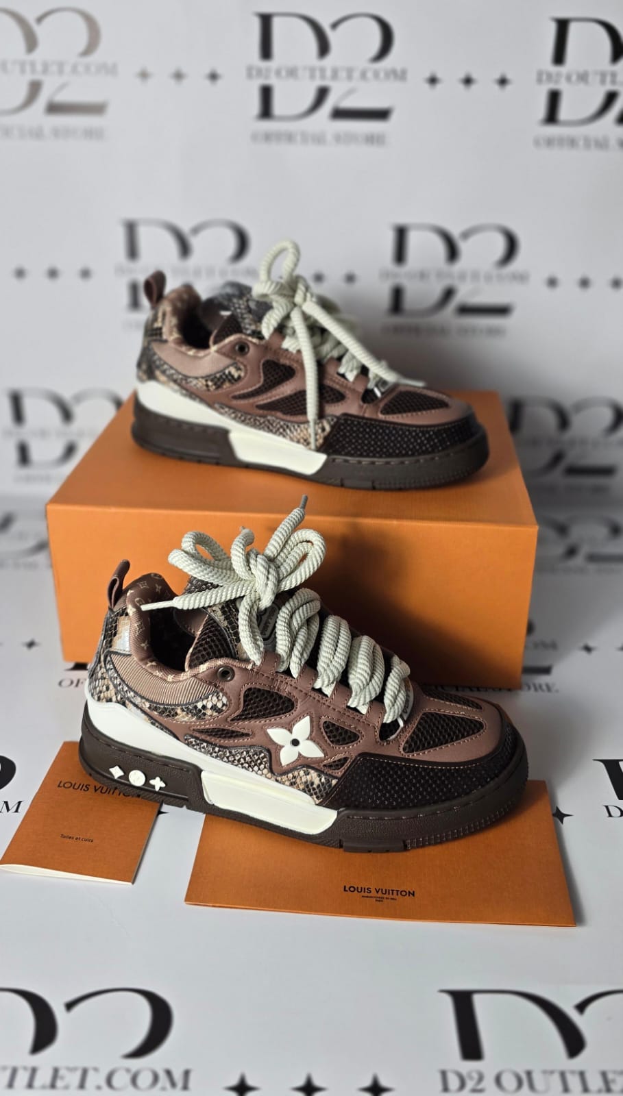 LV skate Brown black