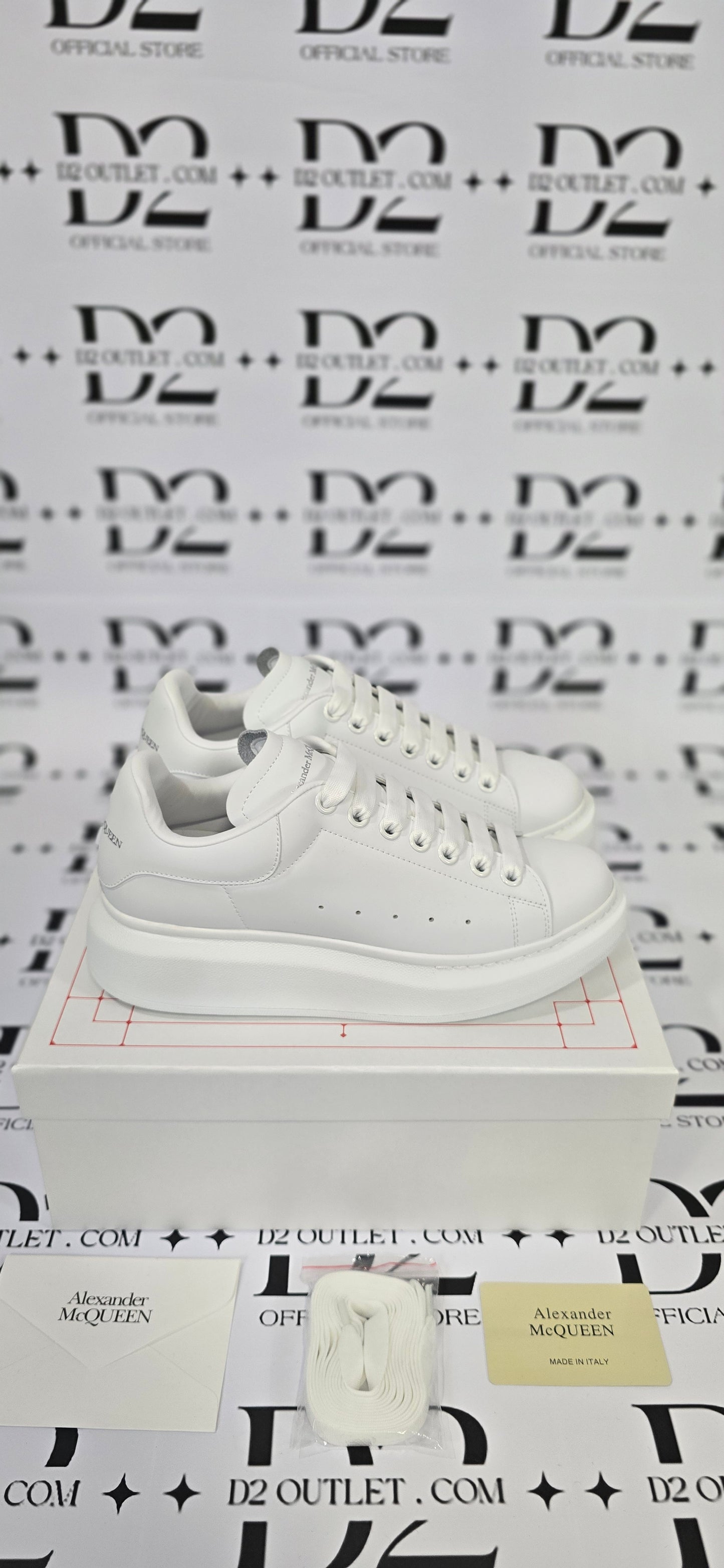 ALEXANDER MCQUEEN TOTAL WHITE